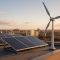 Installer un système hybride éolien et solaire